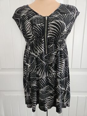 Elle Black Gray V-Neck Elastic Empire Waist Short Dolman Sleeve Dress Size M